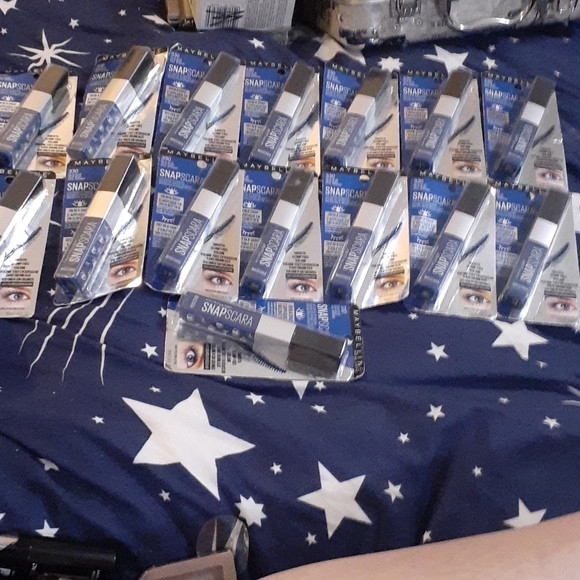 Maybelline New York Mascara - Picture 2 of 2